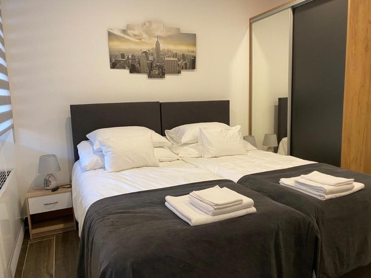 M70 Apartmanhaz Miskolc Exterior photo